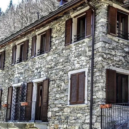 Casa *