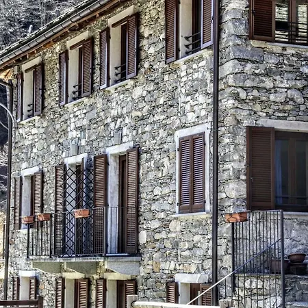 Casa Aparthotel *